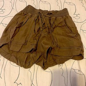 Brown women’s shorts